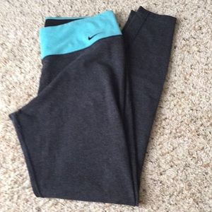 Nike leggings